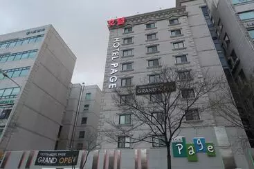 בית מלון כפרי Goyang Page