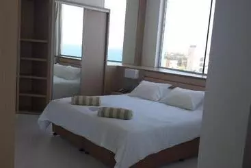 فندق Vrissaki Beach