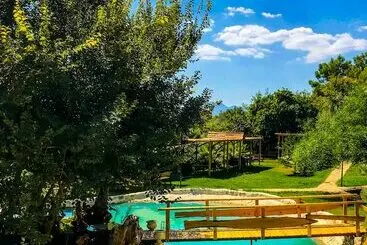 Aamiaismajoitus (B&B) Tlos Butik Otel