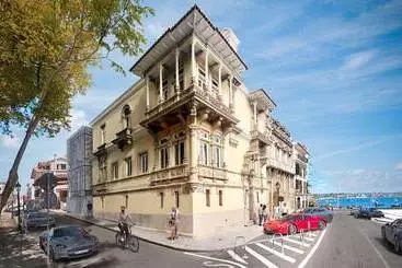 Hotelli Artsy Cascais