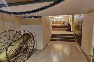 ホテル Colva Plaza