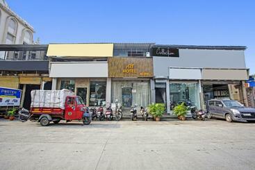 فندق Capital O 701204 Art Inn