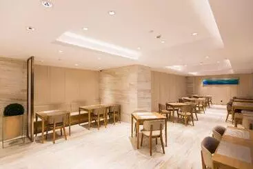 Ji Shanghai Qingpu Wuyue Plaza