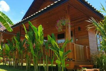 住宿加早餐  Samui Blue Bird