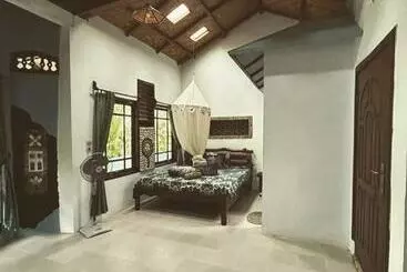 ペンション Aussie Inn Bukit Lawang