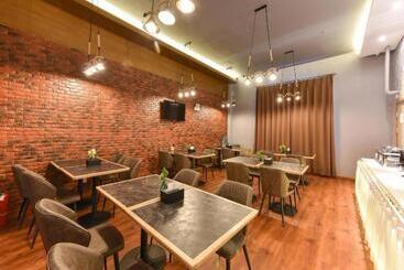 Hotel James Joyce Coffetel Beijing South Station Guang Anmen You An Hospital