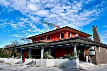 Pensió Locanda Rossa