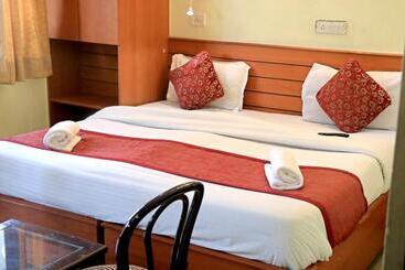 Отель Forest View