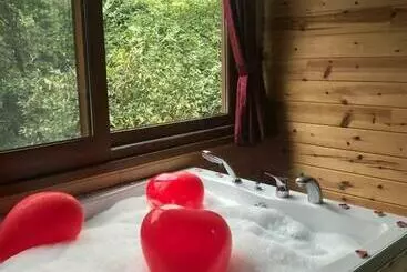 Aparthotel Melenkale Apart Süit Jakuzi