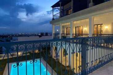 里亚德 La Menara Hotel & Spa