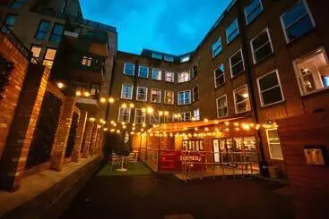 Retkeilymaja Safestay London Elephant & Castle