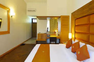 هتل Amazing Mandalay