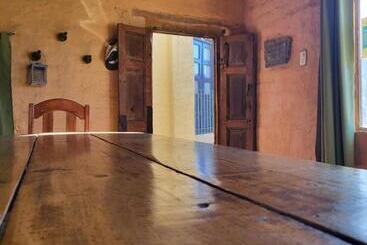 Bed & Breakfast Pacha Cuty Hostel