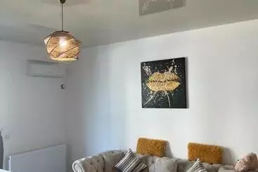 Almar Luxury Residence   Renting Apartments & Free Pool