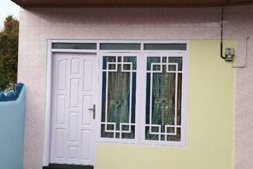 Aparthotel Eni Homestay Bukit Apit