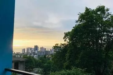 ペンション Emma S Guest House