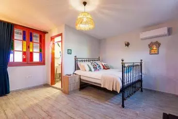 Hotel Anda Beach Bistro & Rooms