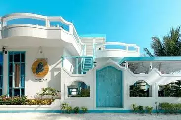ペンション Rushkokaa Beach Villa