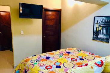 Doña Nida Family Hotel