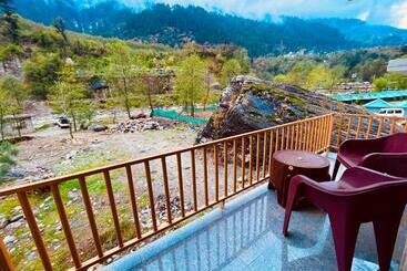 Szálloda The Beas Riverside Resort, Manali