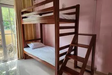 Hostel Kith And Kin