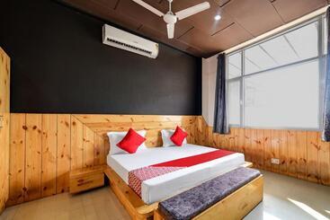 בית מלון כפרי O Asian Resorts N Spa