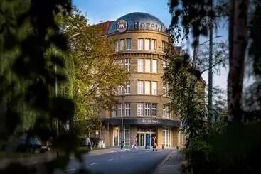 فندق Dana Business & Conference