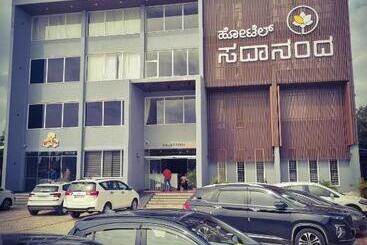 Hotel Sadanand S Highway Inn, Tumkur