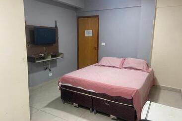 Hotel El Nassr Suits