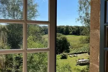 Aamiaismajoitus (B&B) Château De Montautre