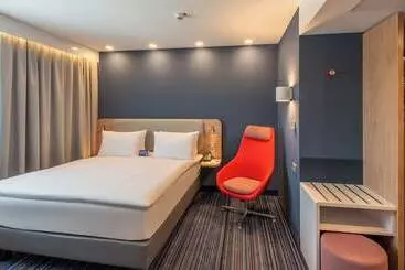 Hotelli Holiday Inn Express   Hamburg South A7 As42, An Ihg