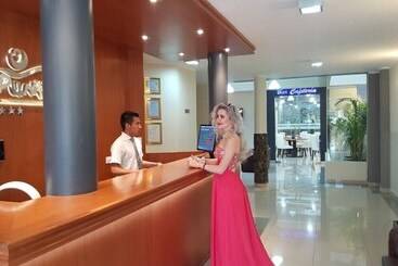 هتل Punta Rocas Huacho