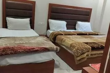 Hotel Shrivari Kaushik Palace