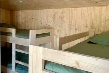 ユースホステル La Petite Auberge Insolite