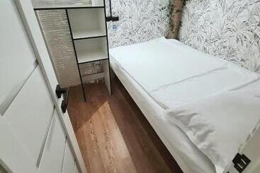 فنادق الكبسولة Hostel Caps Home