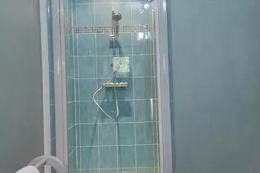 Majatalo Chambre D Hôtes Le Flacon De La Verrouille