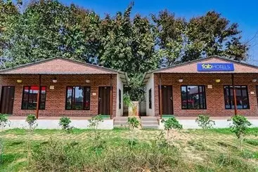 Fabhotel Prayag Deep