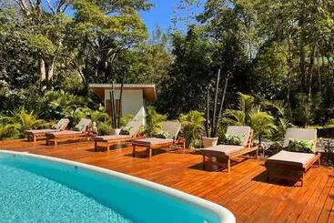 Kurort Dragonfly Beachfront Villas Adult Only