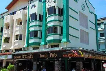 호텔 Angus O Tool S Guesthouse