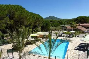 Hotel Auberge Val Moureze Hôtel & Spa