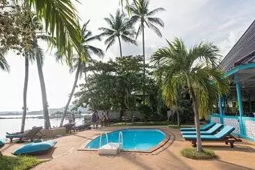 Hotel Blu' Beach Bungalows