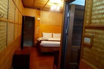 Hotel Montri Resort Donmuang Bangkok