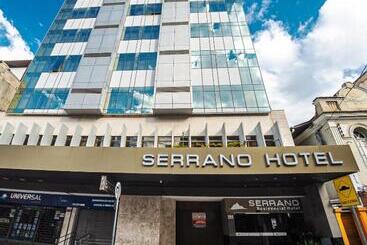 هتل Serrano Residencial