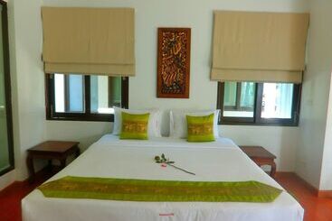 Poolsawat Villa Sha Plus