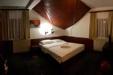 Aamiaismajoitus (B&B) Sobe Na Jošanici
