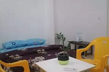 هتل The Rose Garden House, Addu City, Maldives