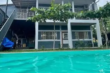 هتل Hostal Don Luis