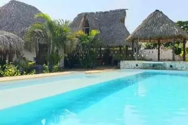 هتل Pacifico El Paredon