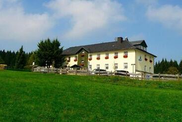 Majatalo Landhaus Sonnentau