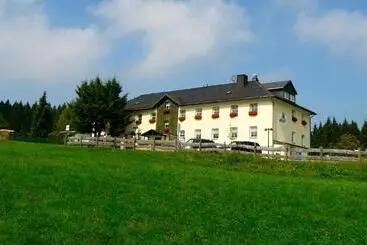 ペンション Landhaus Sonnentau